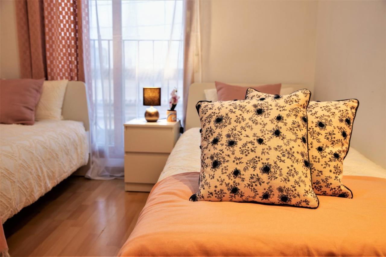 Penthouse Duplex In A 4 Floors Spanish House -8 Min To Center By Metro Valencia Exterior photo