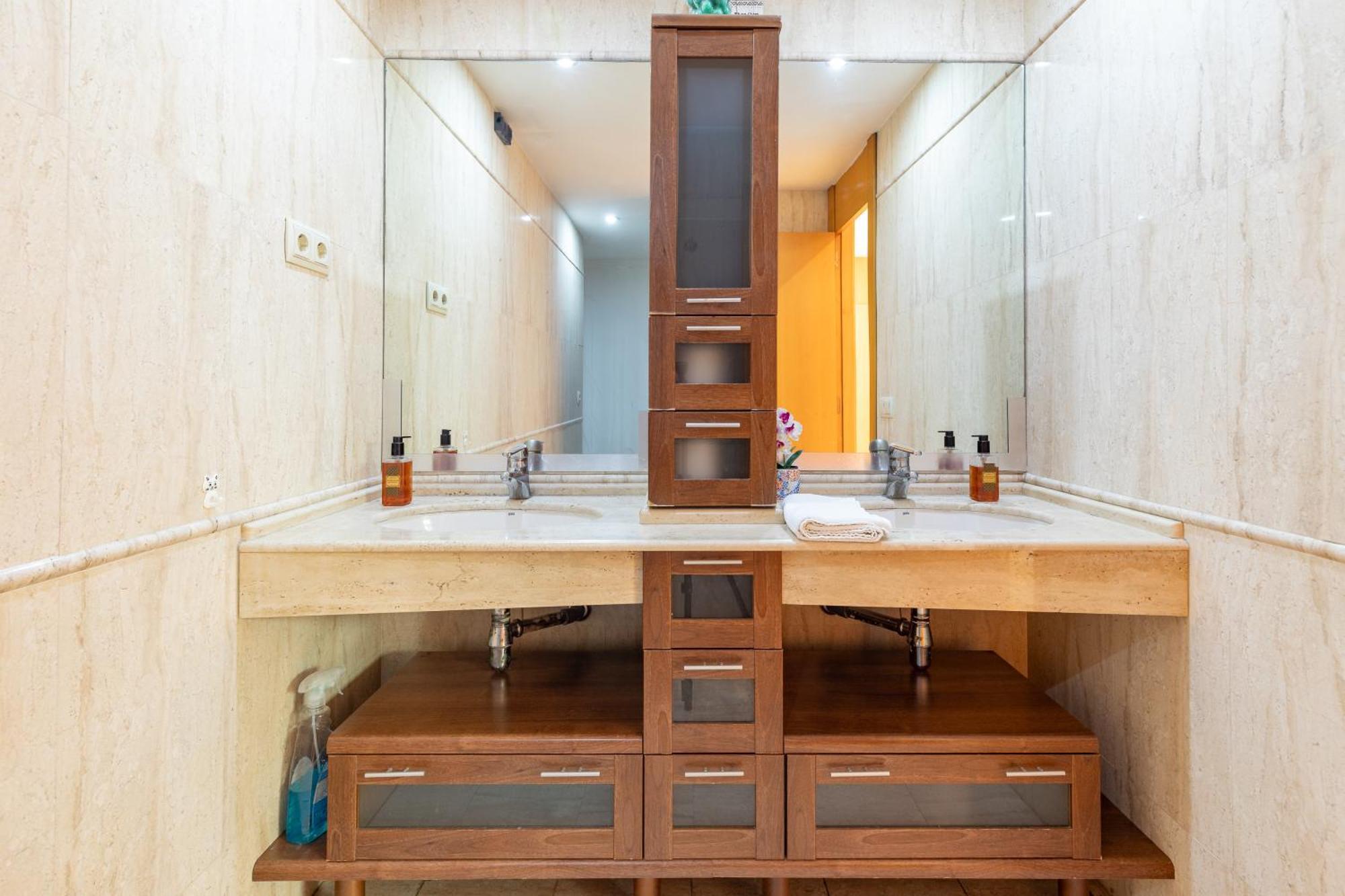 Penthouse Duplex In A 4 Floors Spanish House -8 Min To Center By Metro Valencia Exterior photo